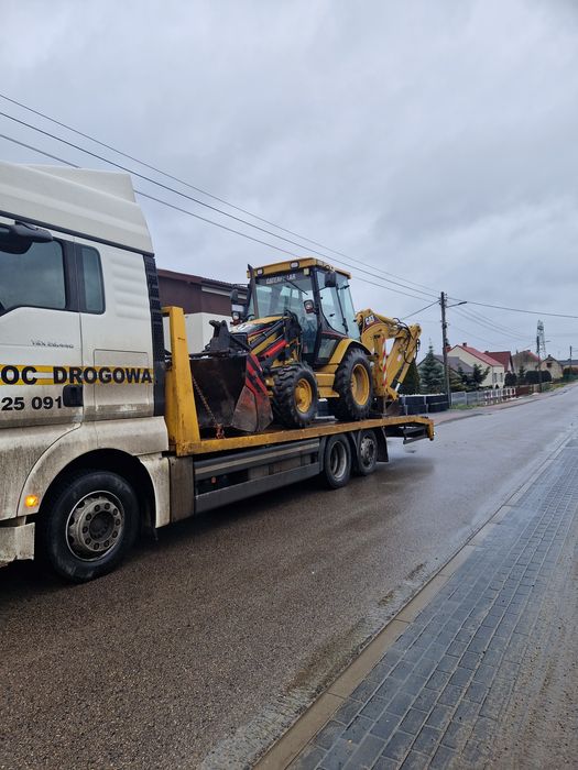 Pomoc drogowa  transport  maszyn  budowlanych  do 16 Ton holowanie tir