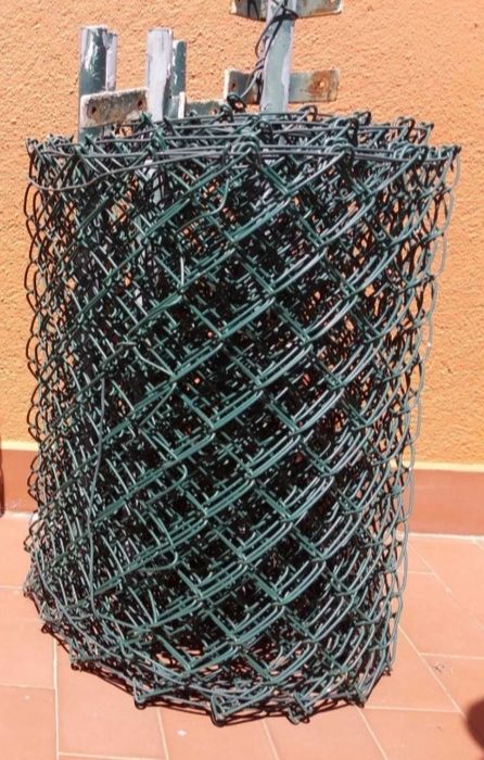 Rede Ovelheira e Rede plastificada e Prumos Usados.