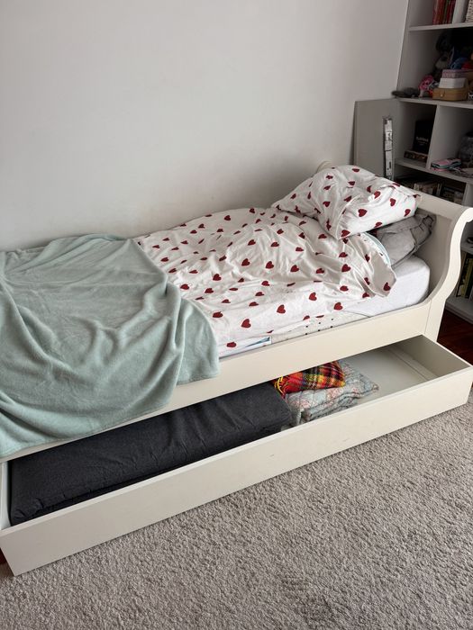 Cama solteiro com gavetao