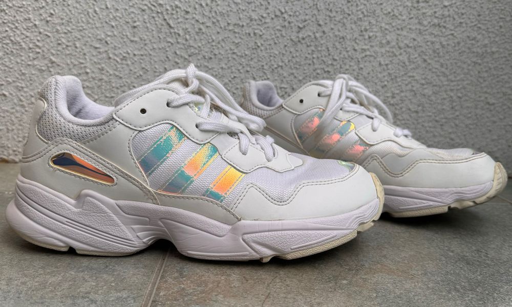 Sneakersy Adidas białe