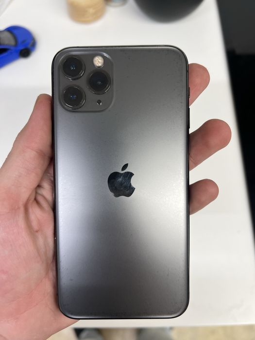 iPhone 11 pro 64gb