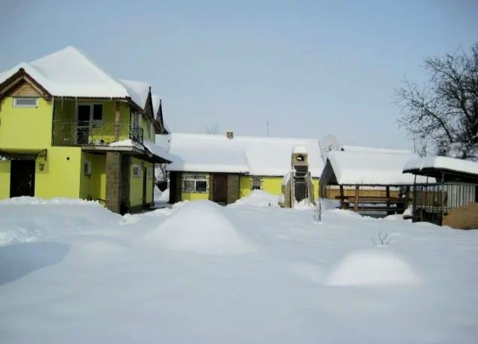 Два будинки с.Глибочиця.