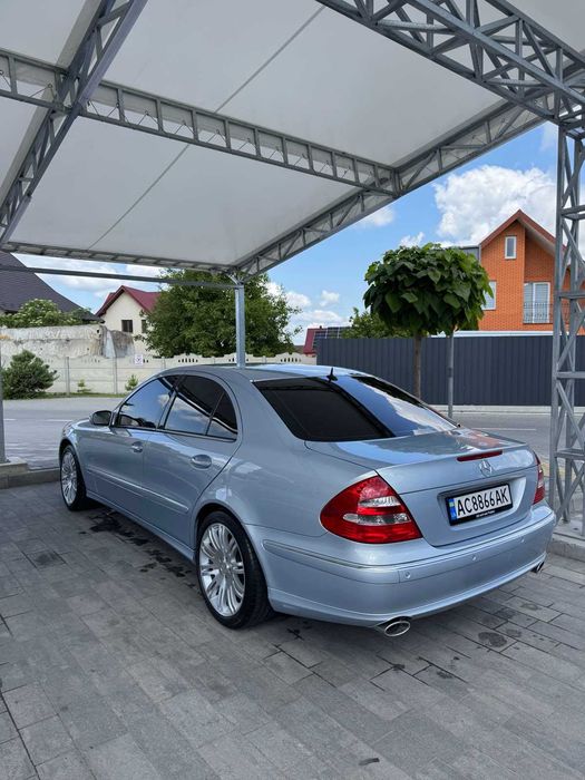 Продам мерседес W211