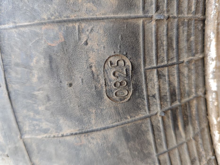 Резина Уаз 2025р з дисками