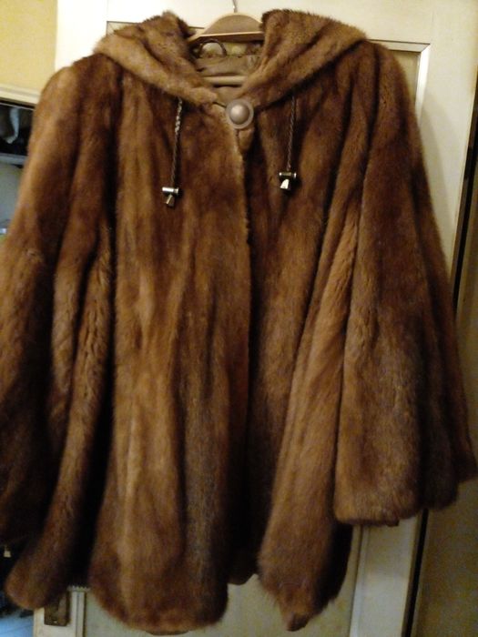 Продам норковую шубку б.у.