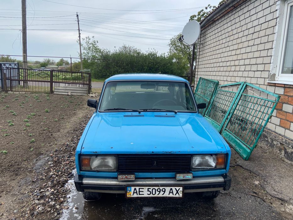 Продам ВАЗ 2105 бензин