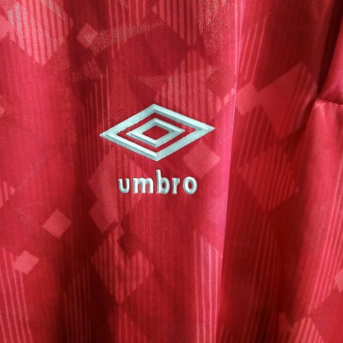 Camisola Titular da Hungria ( Umbro ) 1990-93