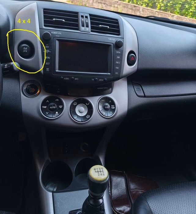 Carro SUV a diesel toyota rav4