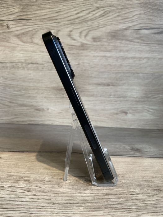 iPhone 15 Pro 128Gb аккумулятор 88% гарантия.