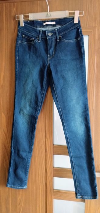 Dżinsy damskie granatowe skinny rozm 25 Levi's
Pas 34cm do 38 cm po ro