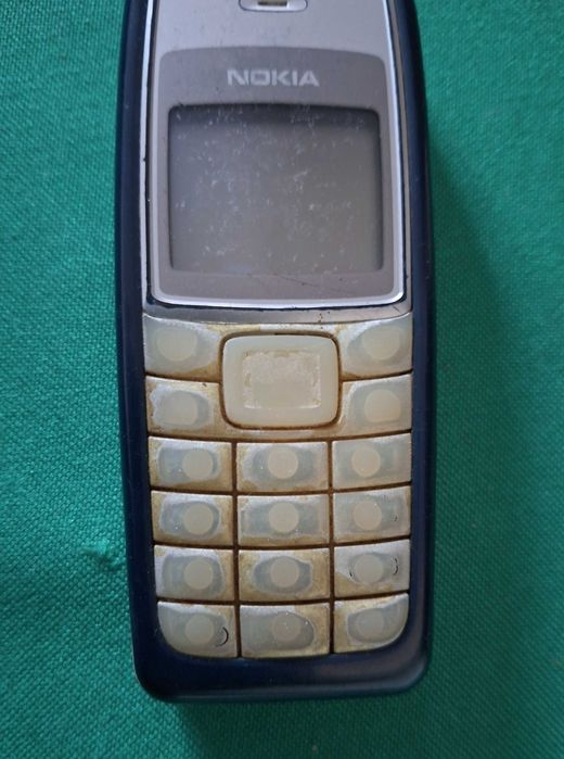 Telemovel vintage Nokia 1112 - avariado