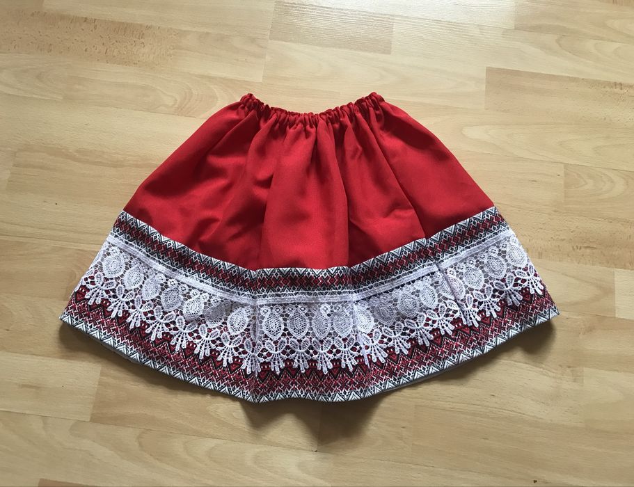 Український костюм-вишиванка для дівчинки, ріст 116–122 см