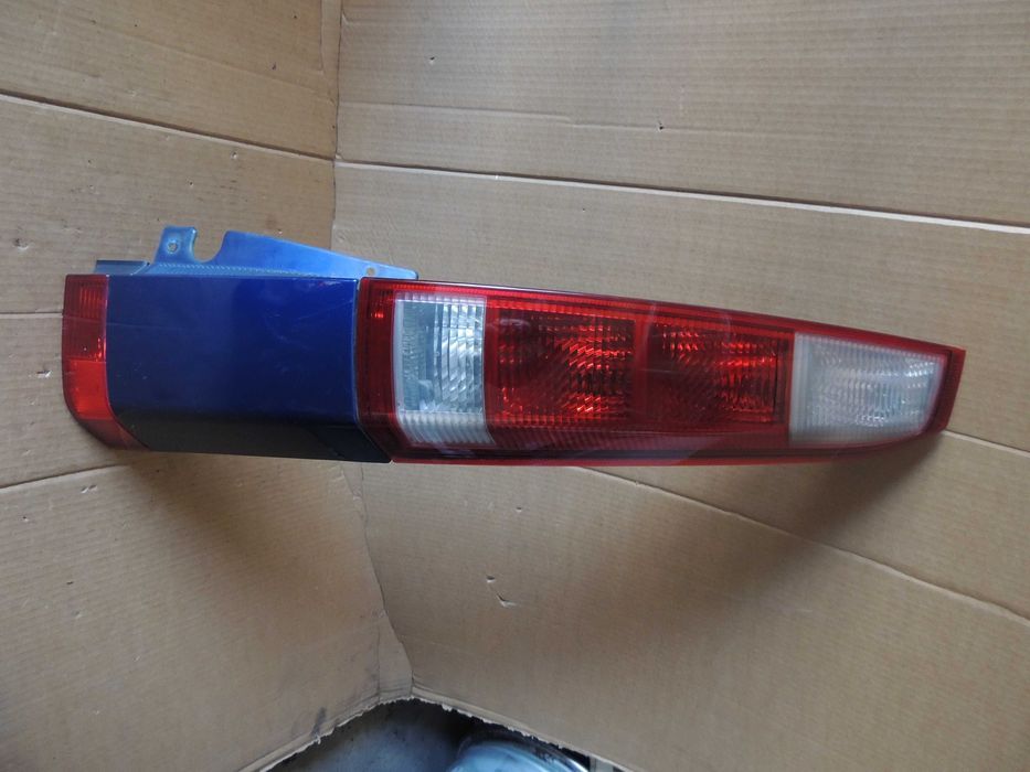 Lampa tył tylna prawa europejska Opel Meriva A 1 I 01,02,03,04-10 Z21B