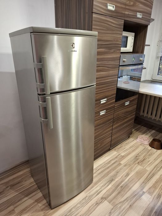 Lodówka chłodziarko zamrażarka