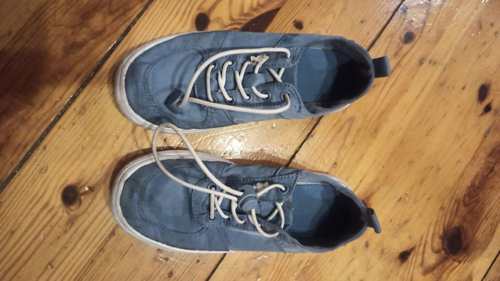 Snakersy reserved r. 32