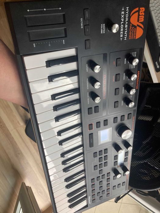 ASM Hydrasynth explorer syntezator