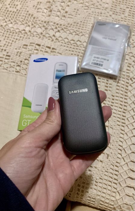 Samsung GT-119 com caixa