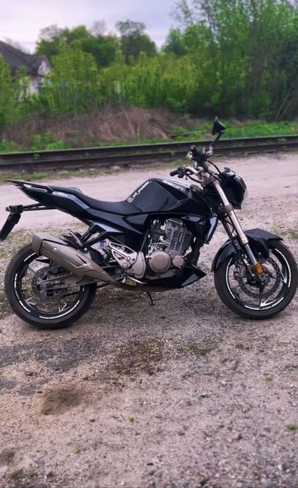 Продам мотоцикл Geon Stinger 250R