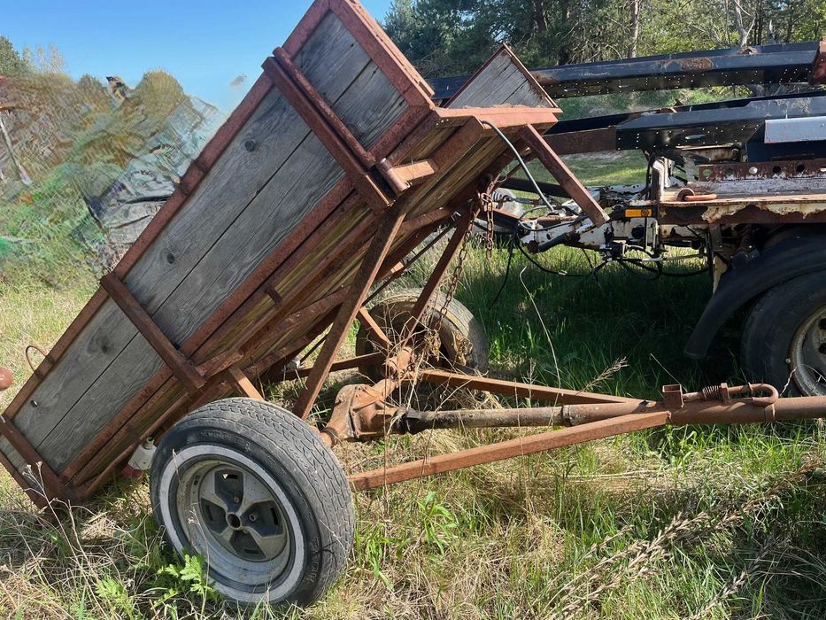 Przyczepka wywrotka 1,5 t. tandem do traktorka