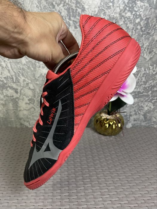 Mizuno Rebula копы сороконожки бутсы 46 размер футбольные для зала