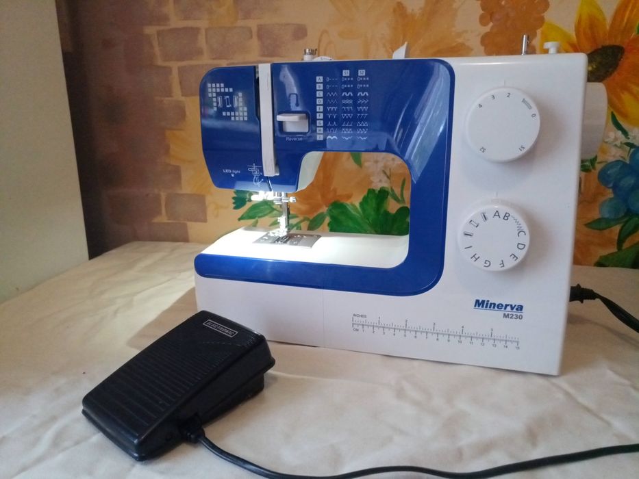 Швейна машинка Minerva M230