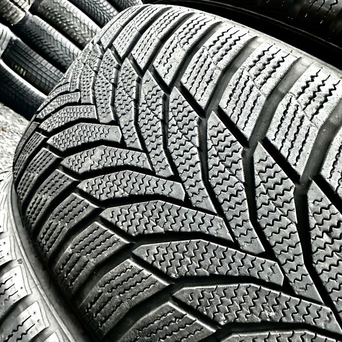 245/45/18 Nexen WinGuard Sport2 | 90%остаток | зимние шины