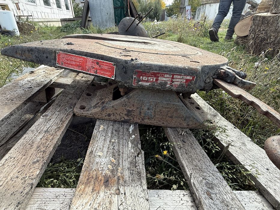 Продам сцепний пристрій до авто