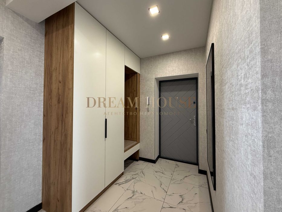 Класна нова євродвушка!