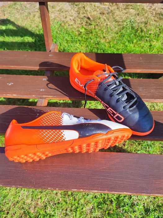 Buty piłkarskie Adidas Puma Nike