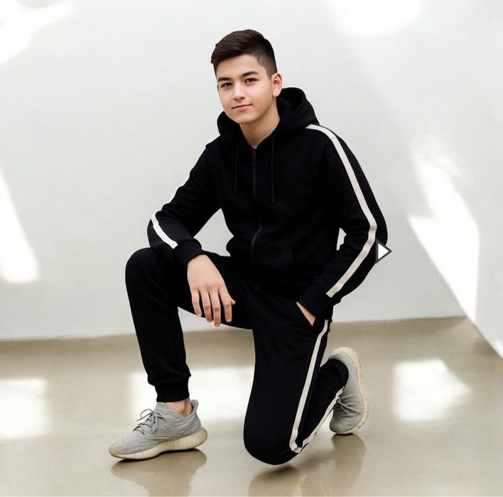 Зимовий спортивний костюм на 7-8 років