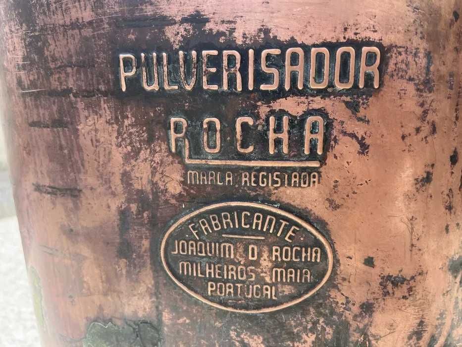 Pulverizador antigo marca Rocha em Cobre e Latão Raridade / Decoração