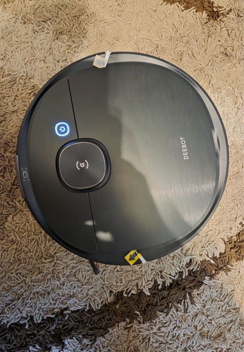 Миючий Робот-пилосос з камерою  ECOVACS Deebot OZMO T8 AIVI