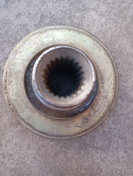 Ступиця Таврія..