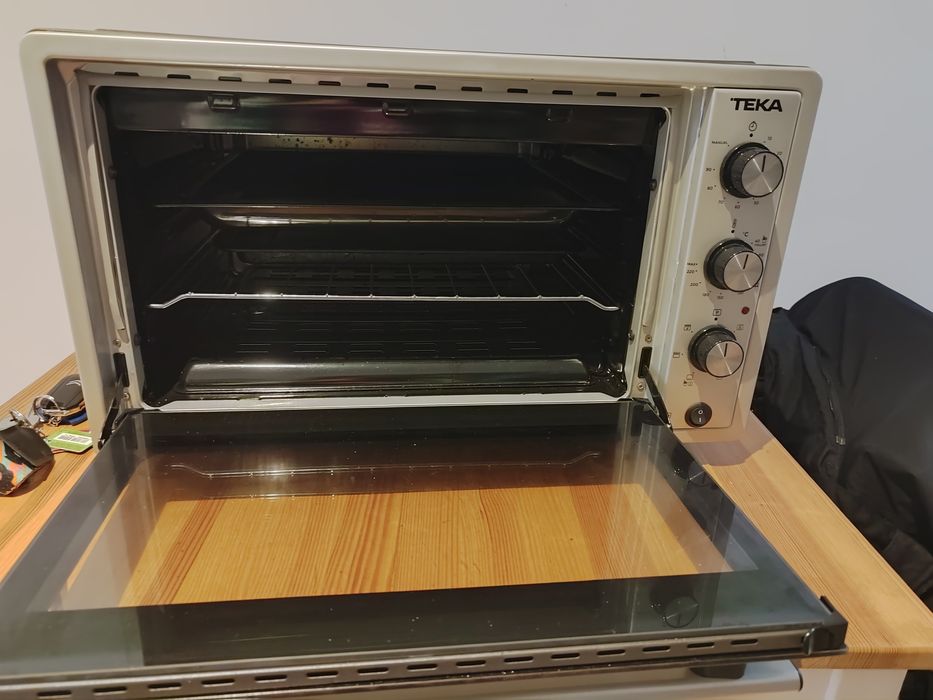 Horno eléctrico, Teka.