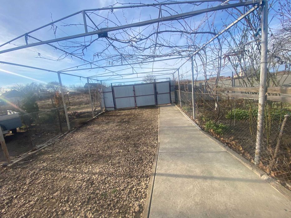 В продаже половина дома в пригороде Одессы