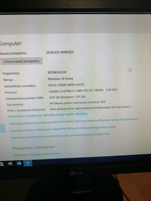 Komputer stacjonarny monitor klawiatura wifi