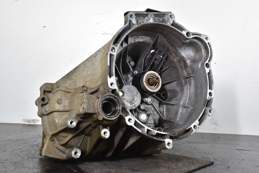 Skrzynia Biegów Manualna FORD FIESTA MK7 1.25 82KM 8A6R7002CA