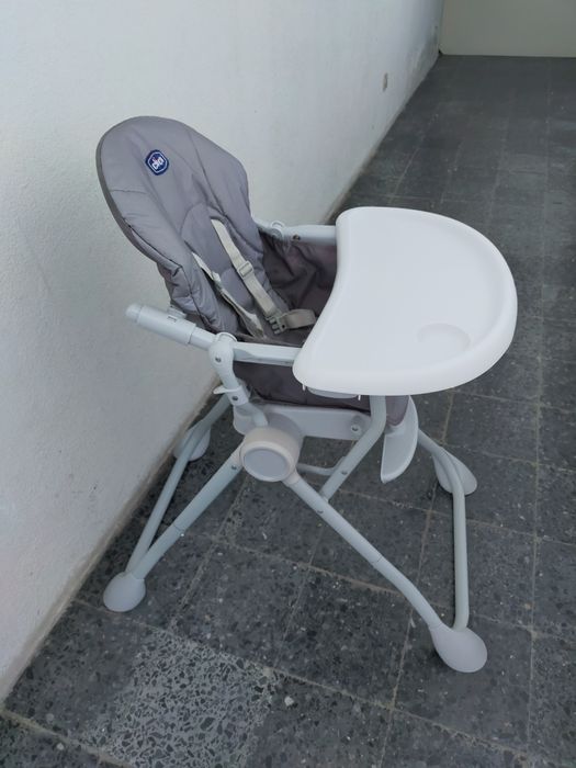 Chico, cadeira de refeição