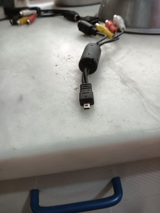 Vários  Cabos S-video RCA