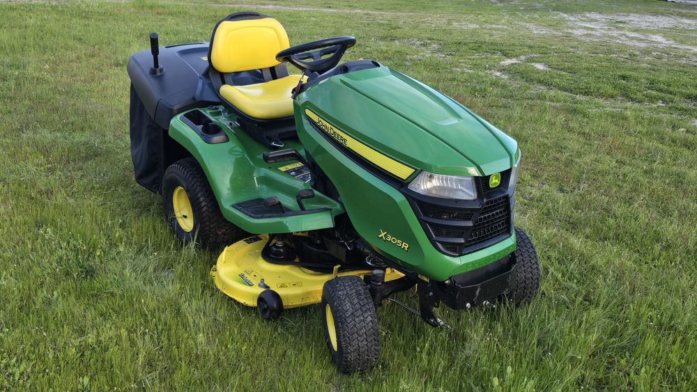 John deere x305r corta relva