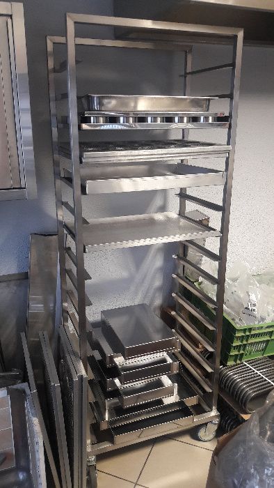 Wózko - Regał nierdzewny do transportu blach lub tac