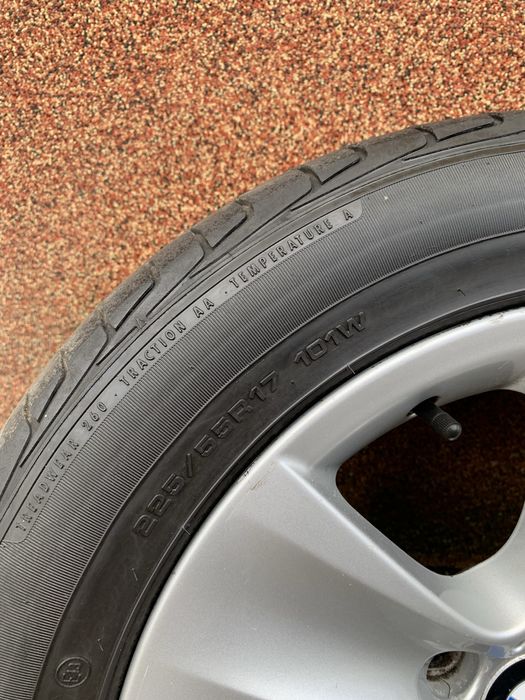 BMW диски з резиною (літо) R18 255/55
