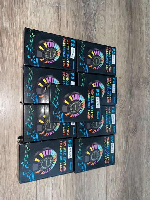 Ароматизатор в авто з еквалайзером, світлодіодне підсвічування в авто