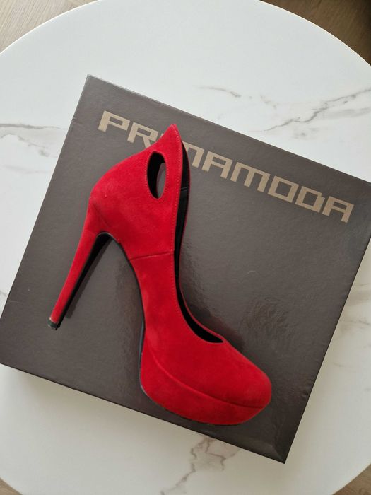 Czerwone szpilki Prima Moda r. 37