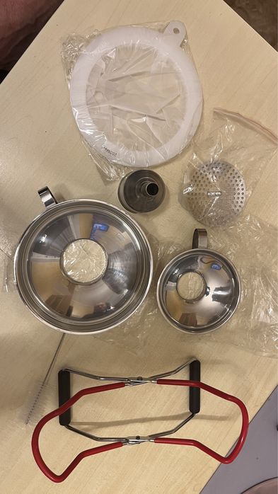 Zestaw 3 lejków ze stali nierdzewnej