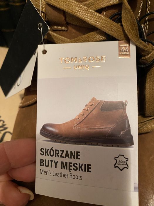 Lote 2pares botas 43/44 bejes a estrear e umas pretas