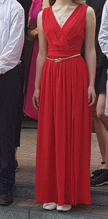 Sukienka czerwona balowa r.S