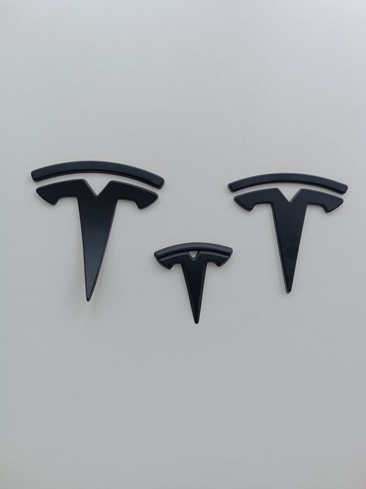 Накладки антихром на значок Tesla Model 3, Model Y(ціна 3шт.)