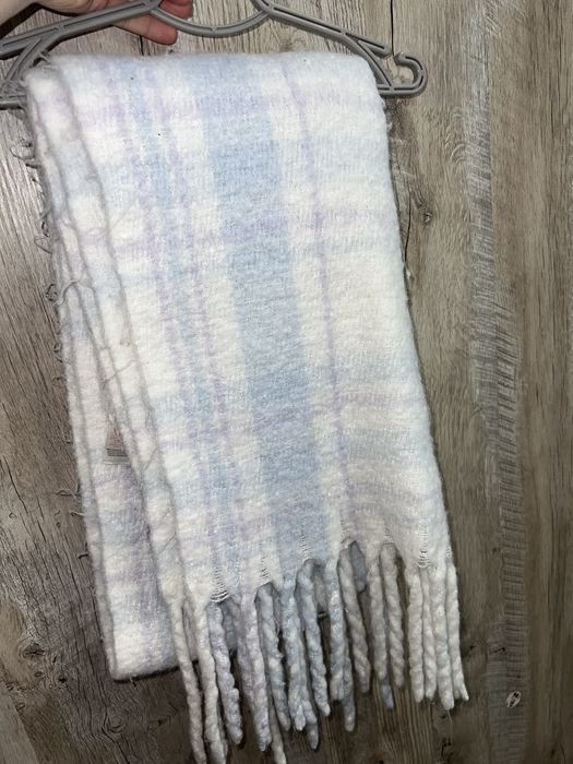 Дуже гарний та теплий шарф