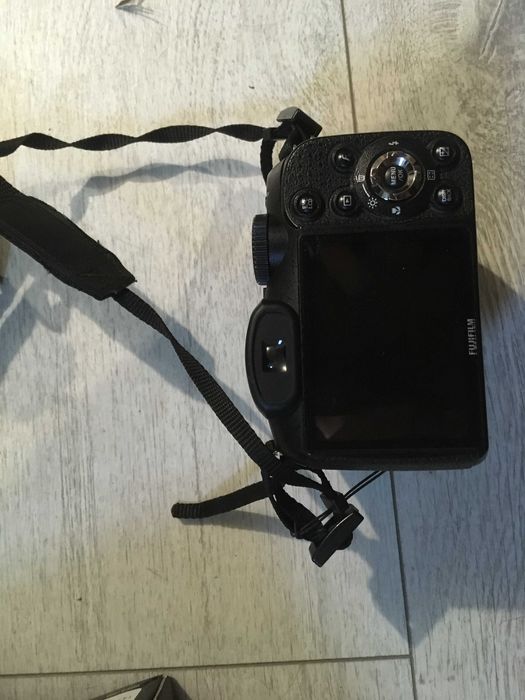 FujiFilm FinePix S2950